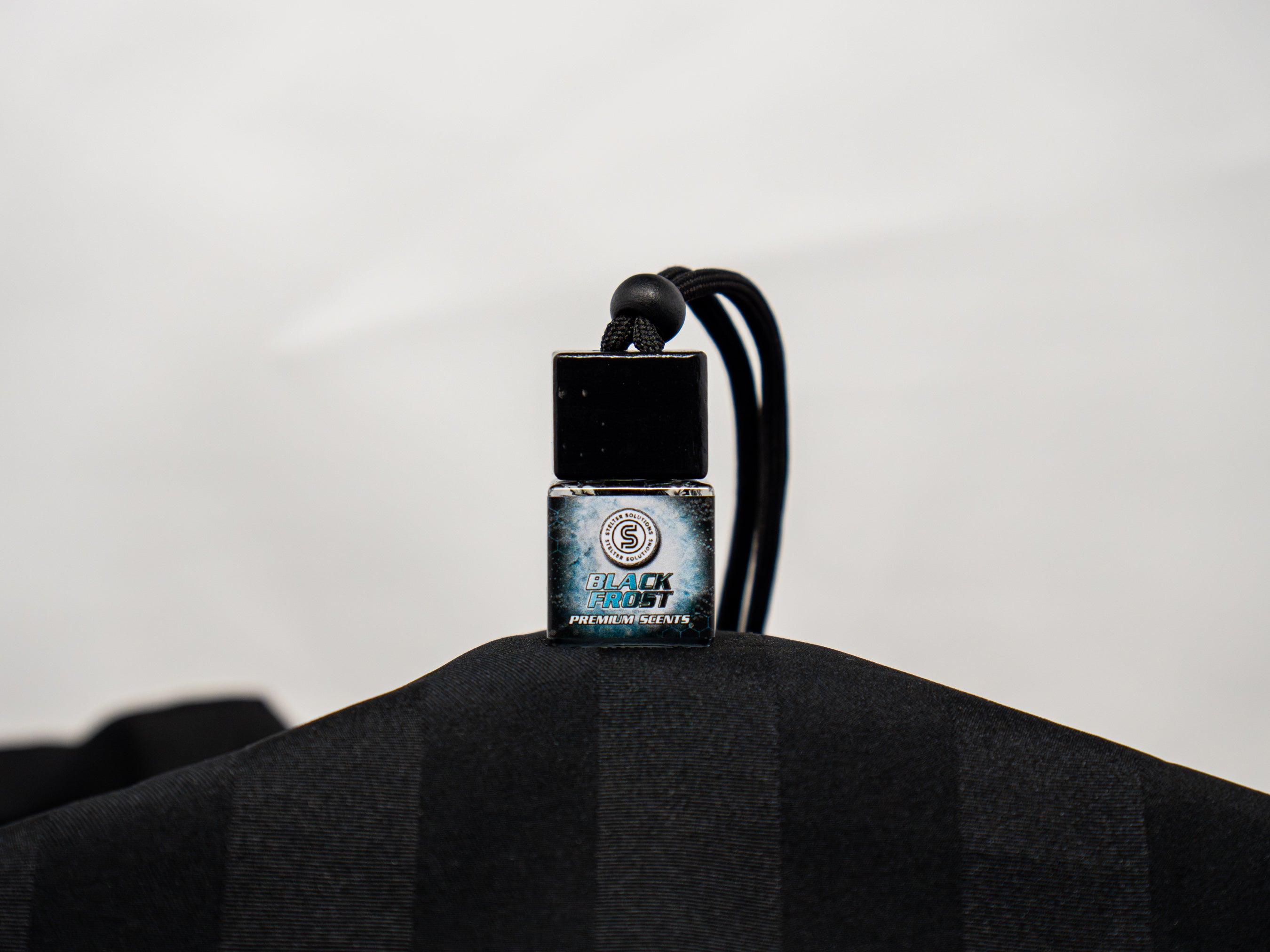 Black Frost – Stelter Scents – Premium Glass Air Fresheners for vehicles