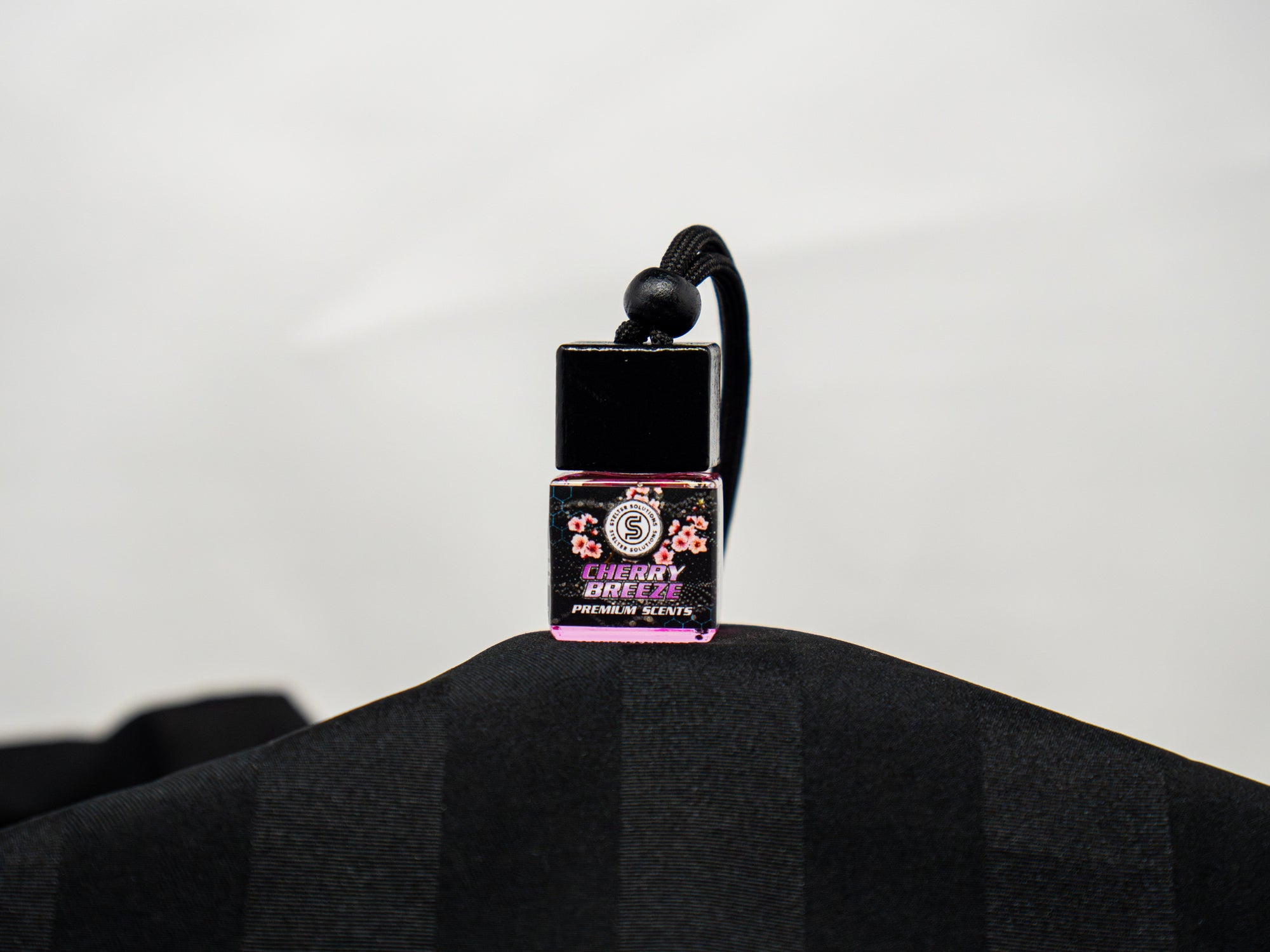 Cherry Breeze – Stelter Scents – Premium Glass Air Fresheners for vehicles