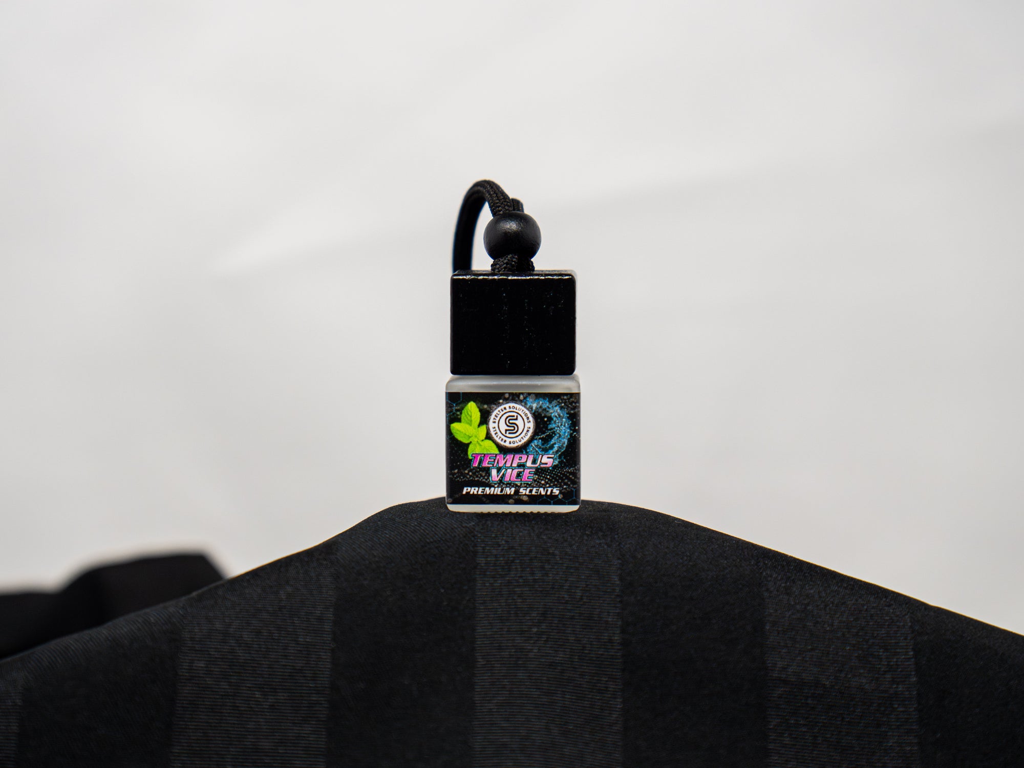 Tempus Vice – Stelter Scents – Premium Glass Air Fresheners for vehicles