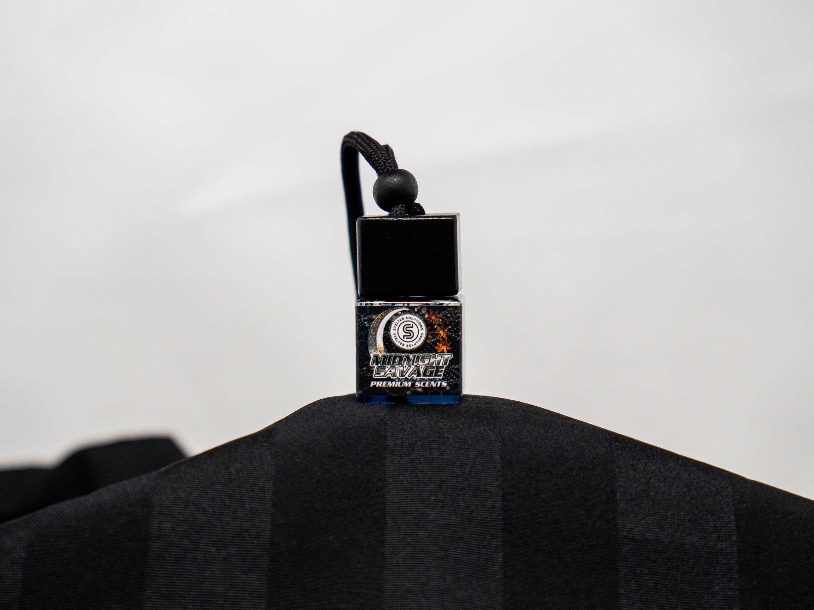 Midnight Savage - Stelter Scents – Premium Glass Air Fresheners for vehicles