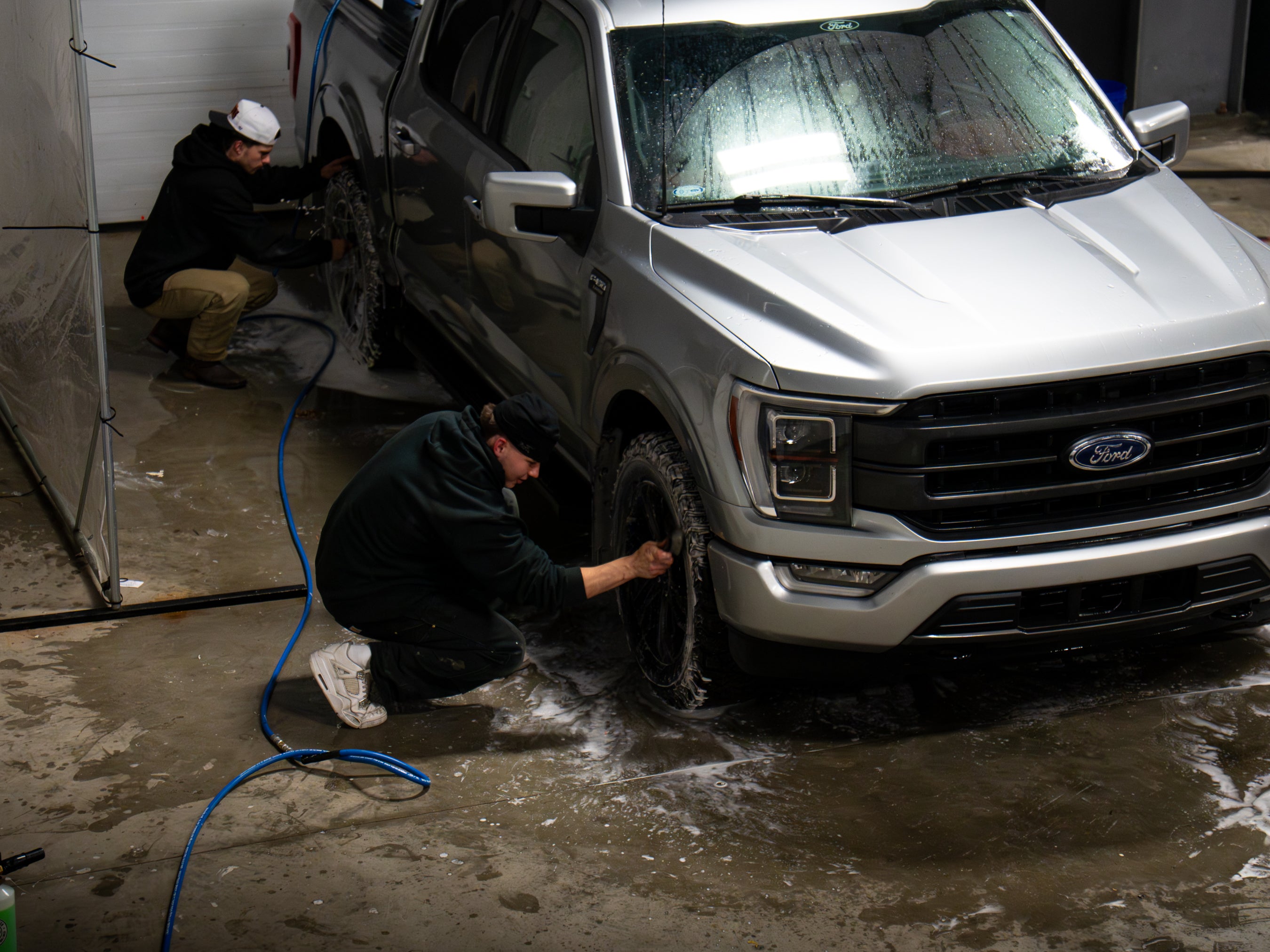 Cleaning wheels for a fully detailed car